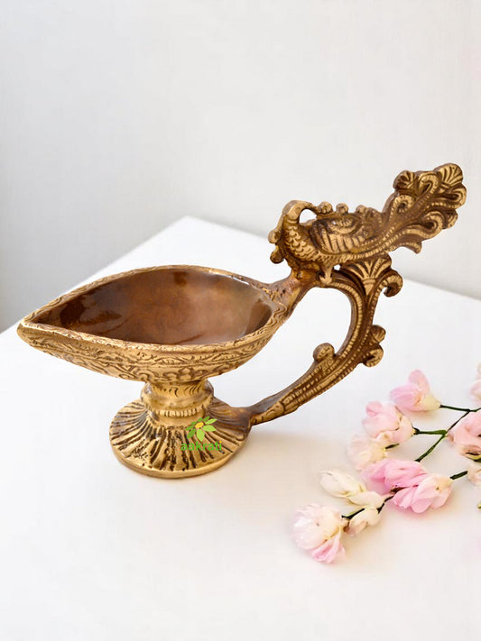 Aakrati metal made diya