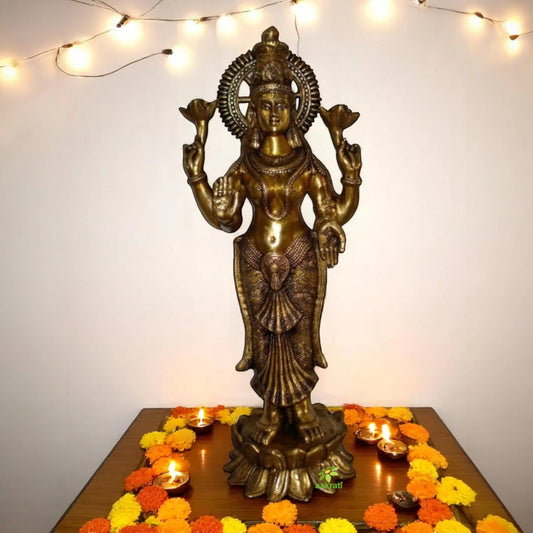 Handicraft Goddess Laxmi Standing Statue Made of Brass