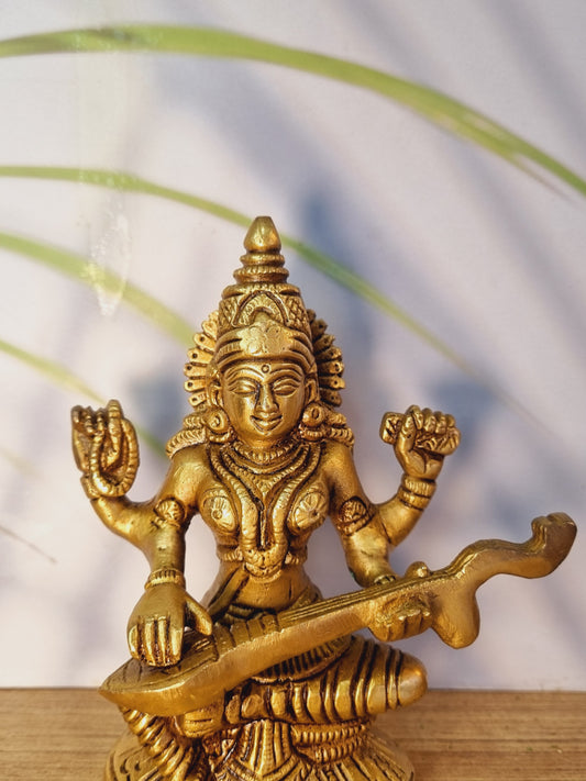 Brass Saraswati Murti | Beautiful Home Decor for Knowledge and Prosperity | Brass Sarawati Figurine ( Yellow, 6 inch)