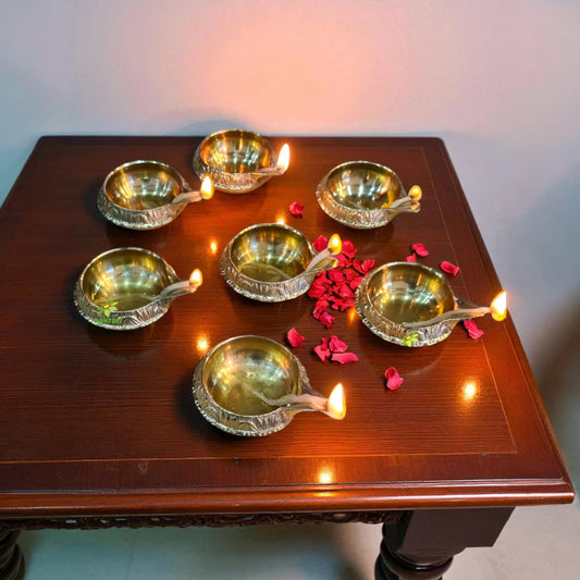 Handmade Indian Puja Brass Oil Lamp - Diya Lamp Engraved Design Dia - 3 inch (Set of 7)