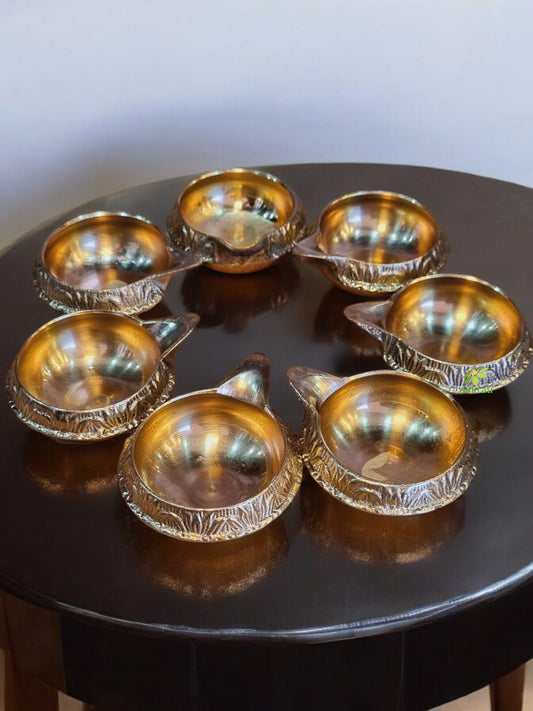 Handmade Indian Puja Brass Oil Lamp - Diya Lamp Engraved Design Dia - 3 inch (Set of 7)