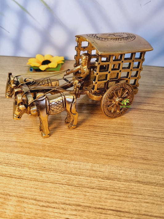 Brass Bullock Cart Showpiece | A Beautiful Handcrafted Addition to Your Home Decor | Handcrafted Brass Bullock Cart Figurine ( Brown, 6.5 inch)