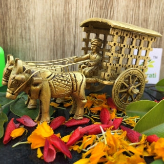 Brass Bullock Cart Showpiece | A Beautiful Handcrafted Addition to Your Home Decor | Handcrafted Brass Bullock Cart Figurine ( Yellow, 4.8 inch)