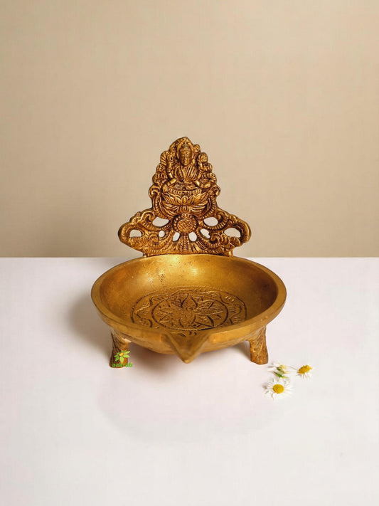 Aakrati Brass Table Diya - Metal Religious Temple worship deepak ( Multicolor, 4 inch)