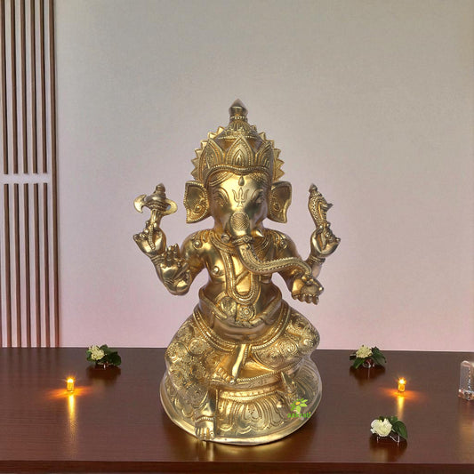 Chatarbhuj Ganpati Fine Carving Brass Beautiful Showpiece