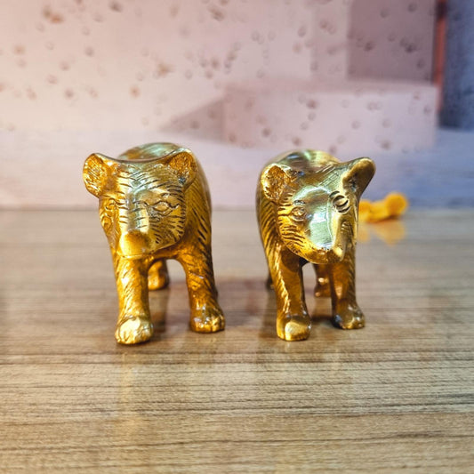 Pair of Handcrafted Metal Animal Statue of Bear made of Brass Decorative showpiece with antique finish statue cum Table Decor