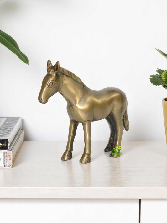 Beautiful Brass Statue of Horse with Antique finish attractive look showpiece Decorative figurine for Home Decor/ Table Decor