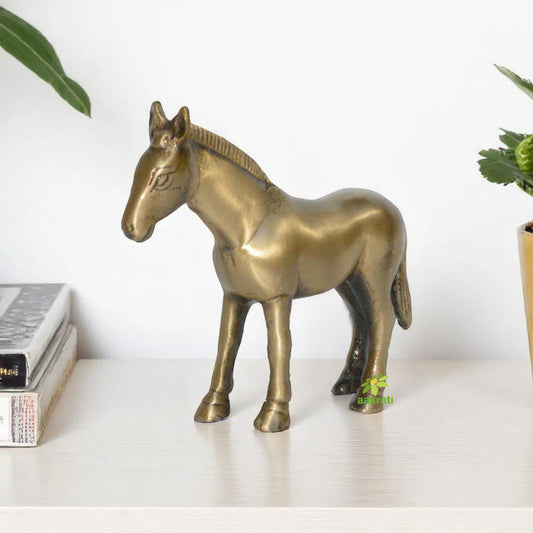 Beautiful Brass Statue of Horse with Antique finish attractive look showpiece Decorative figurine for Home Decor/ Table Decor