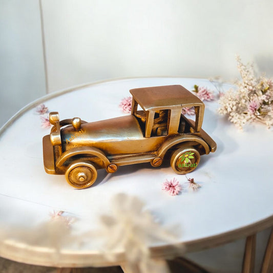 Aakrati Brass Vintage Model Car for Home Decoration Car Collection Children Toys Toys Car Model - Home Decoration - Home Decor Handicrafts | Home Decor | Home D