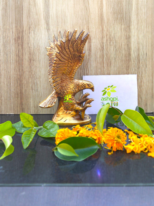 Eagle Made of Brass In Antique Finish With wings opened Table Home Decoration Figurine Animal Figure Gifting Item