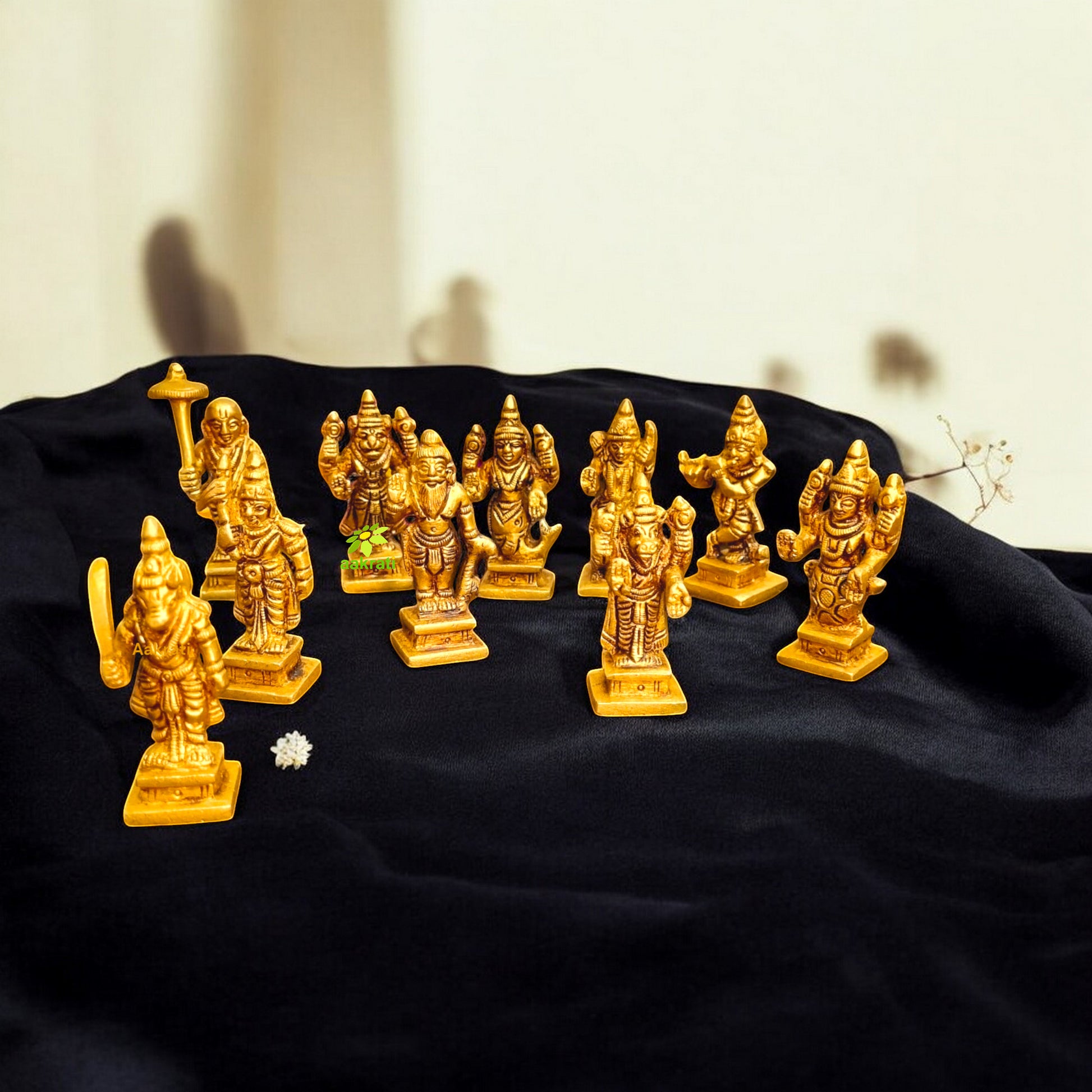 Dashavatara Lot de dix incarnations en laiton de Dashavatara Lot de dix incarnations en laiton de