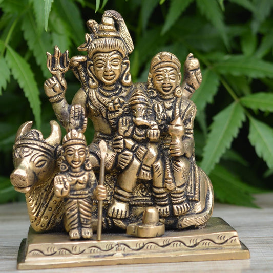 Shiva Parivaar - Shiva Family - Brass Statue - Pital Murti
