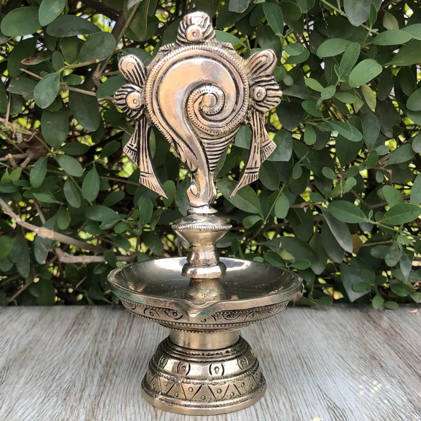 Oil diya lamp Decor,Brass diya for home decor,Traditional diya lamp,Home Decor Aakrati