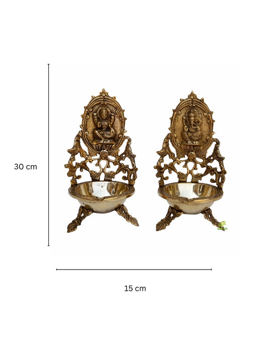 Brass Diyas for Pooja - Laxmi Ganesh diya - Deepak for Puja Aarti - Oil Lamp - House Warming Decoration - Religious Diwali Gifts