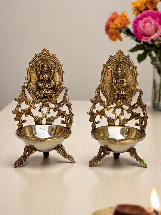 Brass Diyas for Pooja - Laxmi Ganesh diya - Deepak for Puja Aarti - Oil Lamp - House Warming Decoration - Religious Diwali Gifts