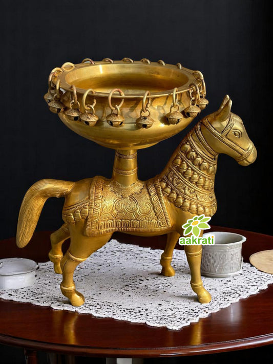 Aakrati Modern Style Hurli with Horse Figurine Great Fit For Home Temple/Entryway