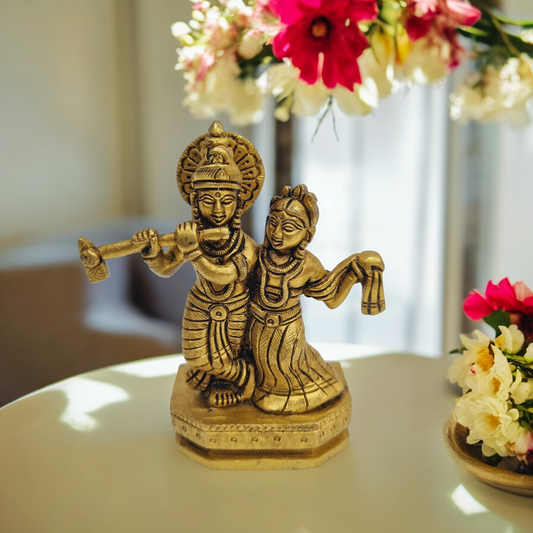 Aakrati Vintage Inspired Brass Radha Krishna Figurine| Idol of love| Radha Krishna Murti (Yellow,4.5 inch)