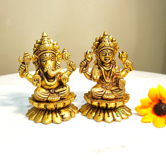 Brass Laxmi Ganesh Idol for Home Pooja | Sacred Idol for Daily Worship & Festivals | Brass Laxmi Ganesh (Yellow, 3 Inches)