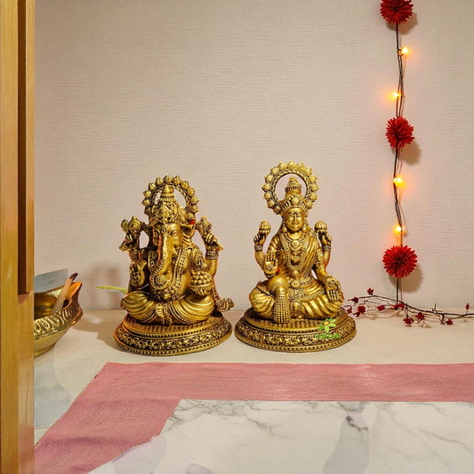 Pure Brass Laxmi Ganesh Murti | Decorative Idol for Temple & Festive Gifting | Light Weighted Lakshmi Ganesh Brass Idol Set (Yellow, 3 Inch)