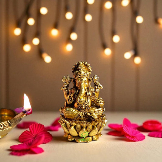 Decorative Brass Ganapati Statue | Ethnic Hindu God Figurine for Diwali & Daily Pooja | Light Weighted Ganesh (Yellow, 3 Inch)