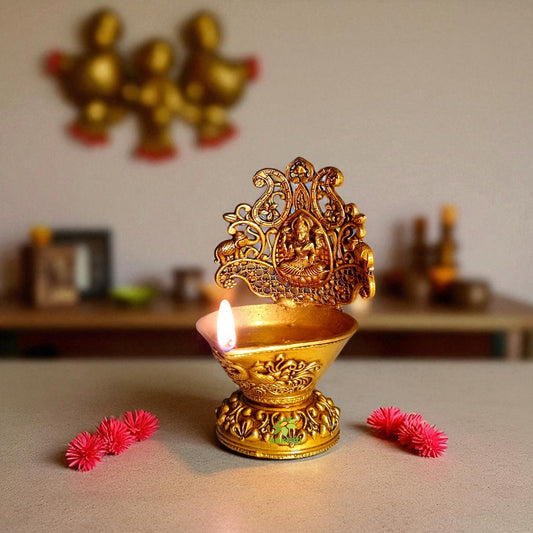 Brass Deepak for Aarti & Temple Use | Brass Laxmi Diya | Traditional Indian Diya Lamp for Spiritual Rituals & Gifting (Yellow, 4 Inch)