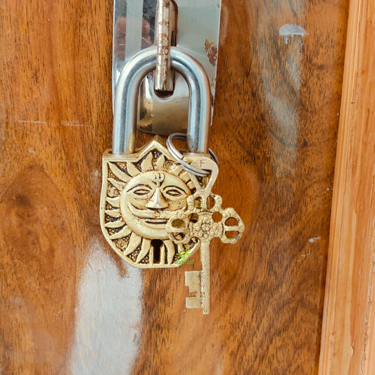 Handcrafted Brass Sun Face Padlock | Antique Finish Lock & Keys | Handcrafted Brass Sun Face Padlock