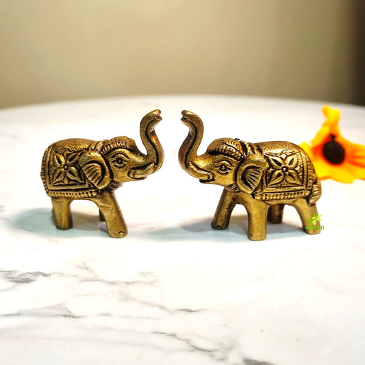 Brass Elephant Pair | Handcrafted Pair of Decorative Elephants | Brass Table Decor (Yellow, 1.5 Inches)