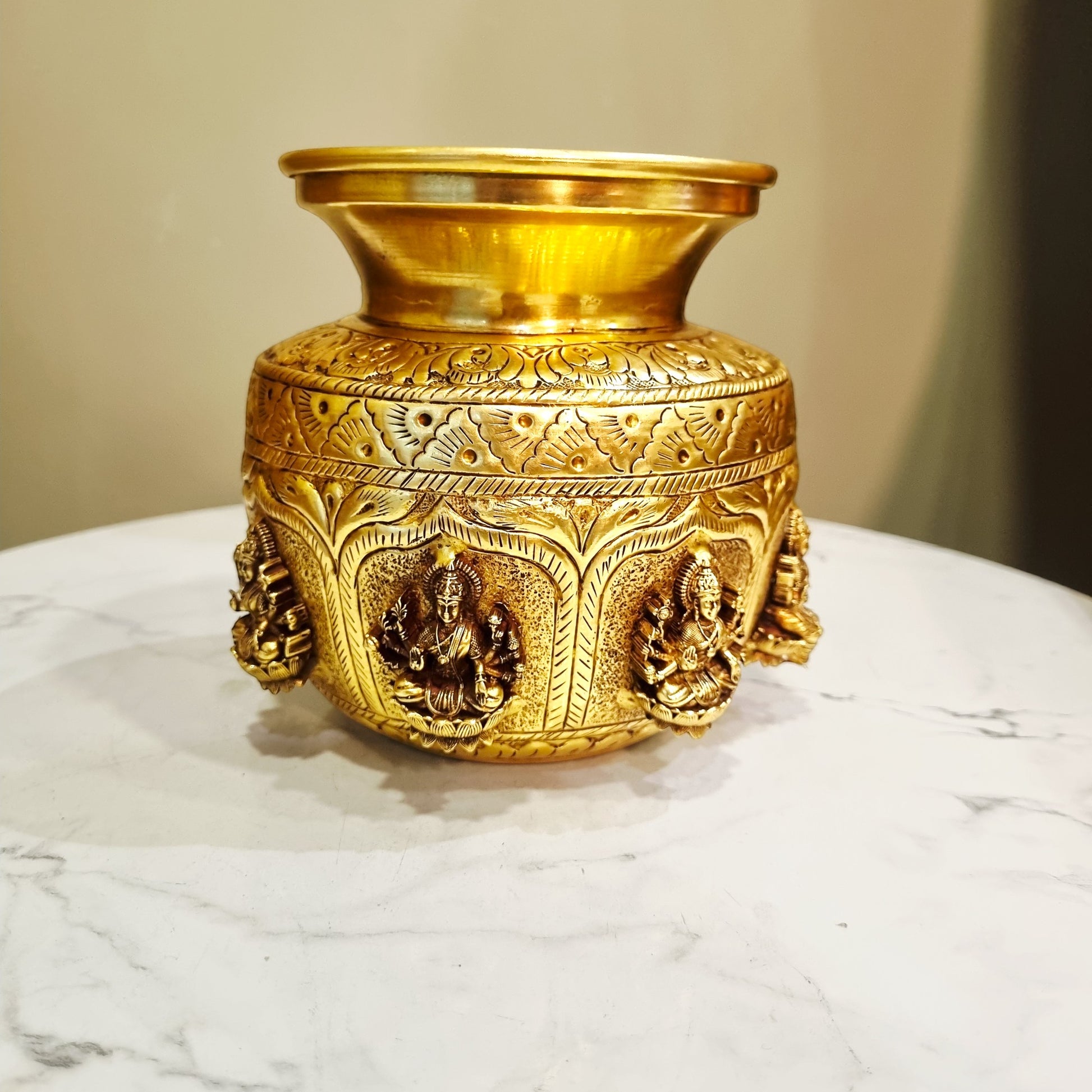 Ashtalakshmi Brass Kalash for Pooja | Designer Brass Kalash | Brass Ashtalakshmi Kalash (Yellow, 5.2 Inches) Aakrati