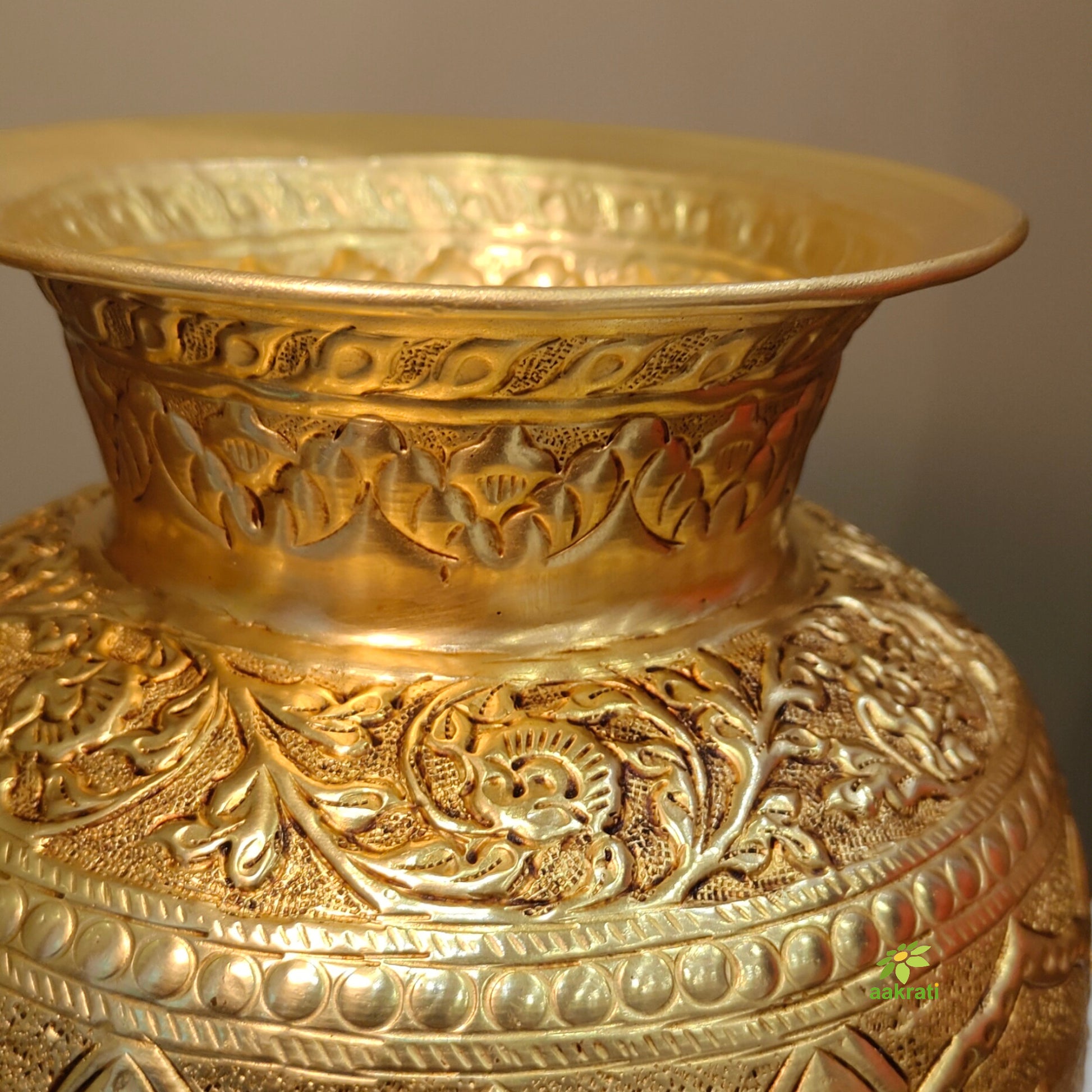 Brass Ashtalakshmi Kalash for Pooja | Auspicious Puja Kalash for Hindu Rituals | Brass Ashtalakshmi Kalash (Yellow, 9 Inches) Aakrati