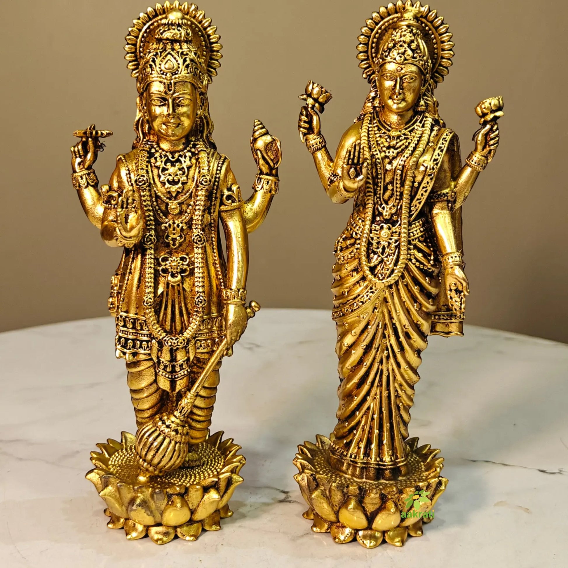 Lightweight Brass Vishnu Lakshmi Standing Idol | Standing Hindu God Idol for Pooja Room |Traditional Brass Vishnu Lakshmi Idol (Yellow, 6 Inches) Aakrati