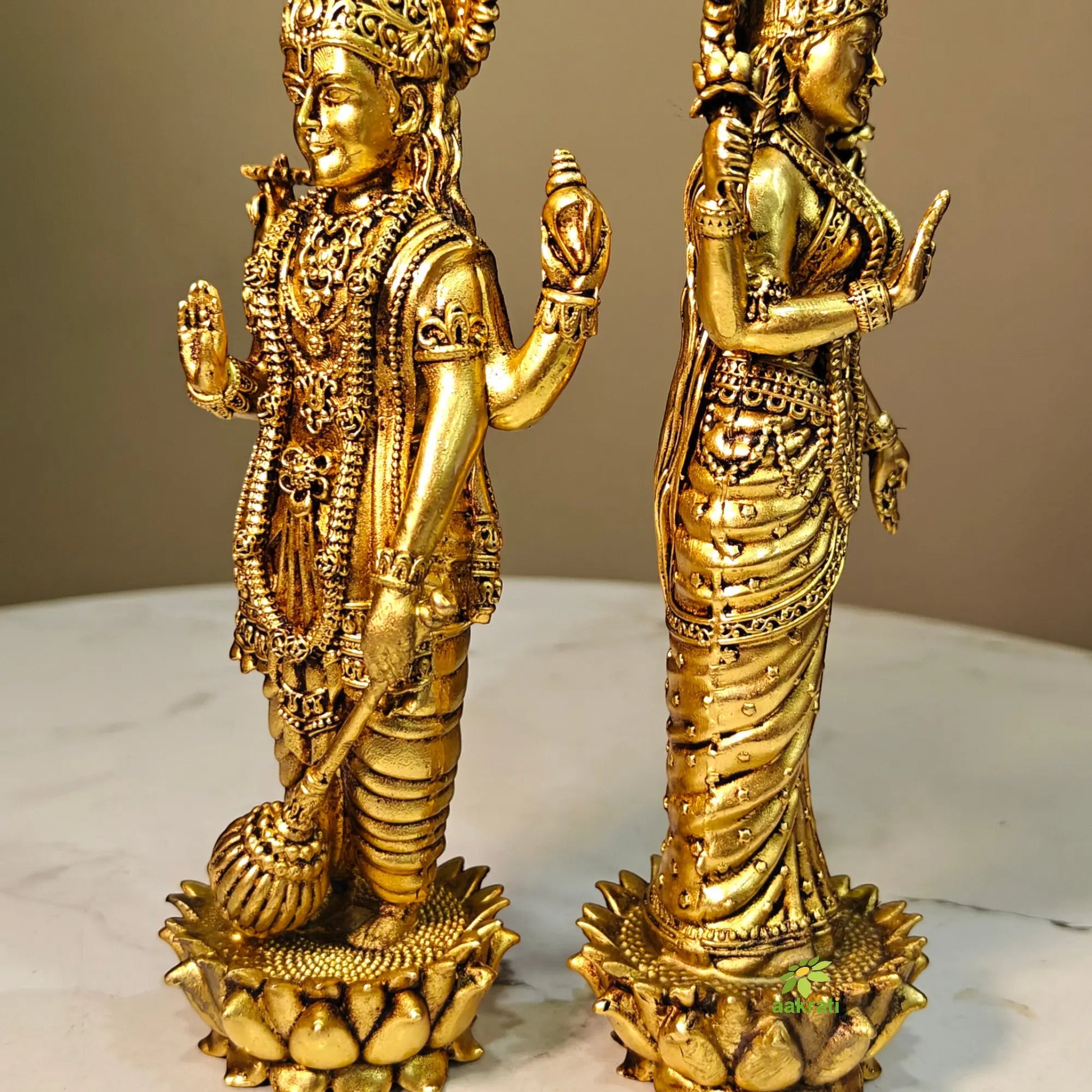 Lightweight Brass Vishnu Lakshmi Standing Idol | Standing Hindu God Idol for Pooja Room |Traditional Brass Vishnu Lakshmi Idol (Yellow, 6 Inches) Aakrati