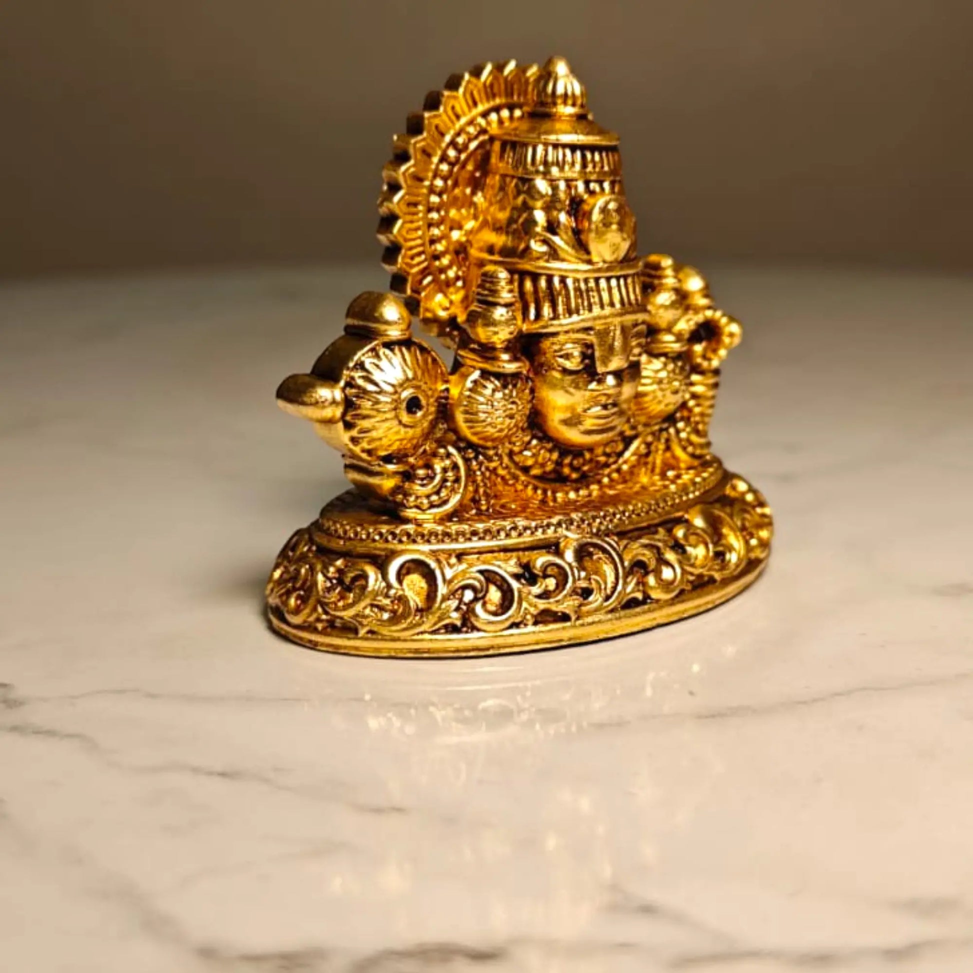 Premium Brass Lord Venkateswara Balaji Head for car dash board |Decorative Brass Tirupati Balaji Mukh for Mandir,| Brass Tirupati Balaji Head for Home Decor,| (Yellow,2.3 Inches) Aakrati