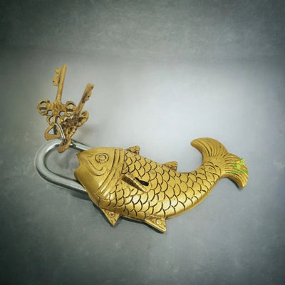 Artisan Brass Antique Padlock | Unique Security for Your Doorway | Luxury Designer Padlock ( Yellow, 7 inch) Aakrati