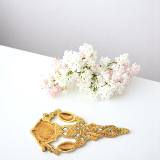 Elegant Brass Hawan Spoon | Traditional Ritual Spoon for Pooja Room | Handcrafted Brass Pooja Spoon ( Yellow, 9 inch)