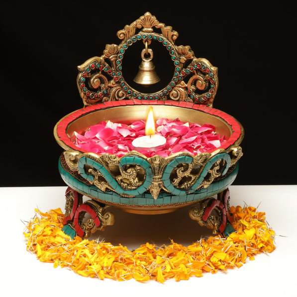 Traditional Brass Bell Urli bowl decor Intricate design Urli - Floating  Flowers Candles Handcrafted Vessel for Diya stand home decorations - Buy  Urli - Pot & Planters Online