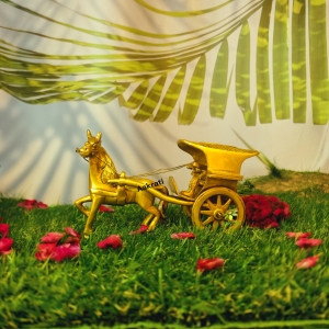 Handcrafted Brass Horse Cart Showpiece | Traditional Home Decor | Brass Bullock Cart Statue ( Yellow, 6 inch)