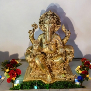 Brass Ganesha Idol |  Handcrafted Elegance for Spiritual Sanctuaries | Traditional Brass Ganesha Murti ( Yellow, 10 inch)