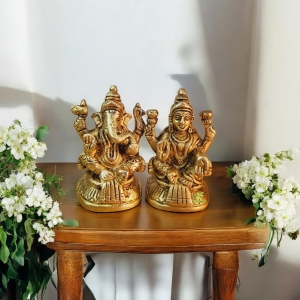 Brass Lakshmi-Ganesha Idol Set | Ideal for Festive Celebrations and Home Decor | Brass Lakshmi & Ganesha Pair Showpiece ( Yellow, 3.2 inch)