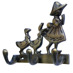 Artistic Brass Wall Hook | A Beautiful Blend of Tradition and Style | Handcrafted Brass Wall Hook ( Brown, 4.5 inch)