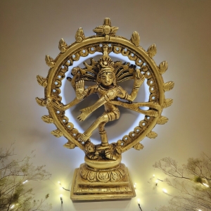 Handcrafted Nataraj Brass Statue | Spiritual Elegance for Your Home | Nataraj Brass Figurine ( Yellow, 6 inch)