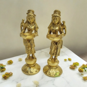 Traditional Brass Laxmi Deepak | Perfect for Diwali and Religious Festivals | Handcrafted Brass Laxmi Deepak ( Yellow, 7 inch)