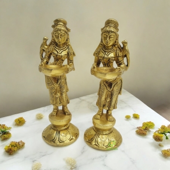 Aakrati Decorativ Deep Lady Set Of 2 Pieces Yellow