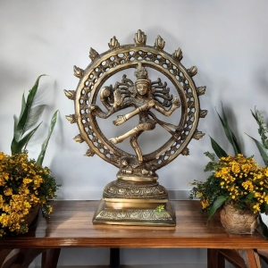 Brass Lord Nataraja Showpiece | Handcrafted Lord Shiva Dance Statue for Spiritual Spaces | Elegant Brass Nataraja Statue ( Brown, 8 inch)