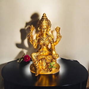 Brass Beautiful Statue of Goddess Laxmi in Antique Finish