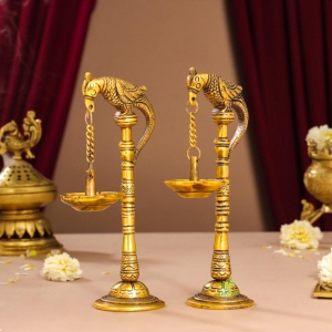 Aakrati Pair of Bird Diya Oil Lamp Stand Brass Hindu Religious Puja Artical Also use for Fengshui Gifts and Home Temple