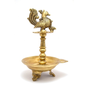 Bird Oil diya stand small size 