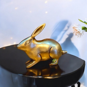 Rabbit Figurine Made From Brass Handmade Figure With Antique Finish Home Decoration Animal Figurine 