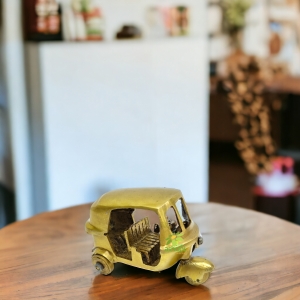Brass Auto Rickshaw Statue | Traditional Indian Charm for Your Living Room | Handcrafted Brass Tempo Idol | Tuk Tuk ( Yellow Color, 3 inch)