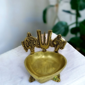 Shankh Chakra Namah Brass Diya Over Carved Design Legs | Brass Diya for Home Temple | Decorative Diyas