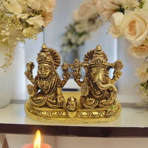 Aakrati Brass Laxmi Ganesh Statue  Puja Items (Yellow,3 inches)